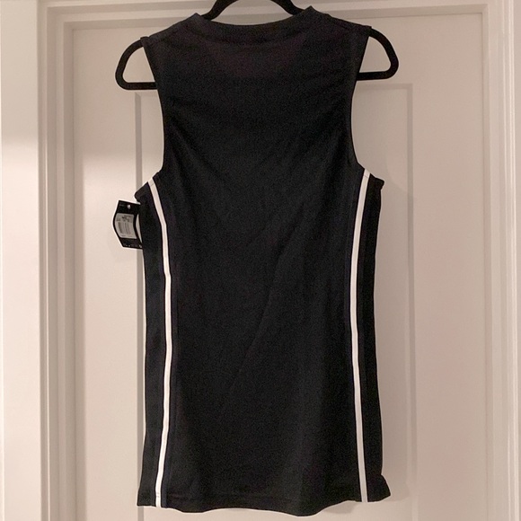 NWT [Nike] Dri-Fit Basketball Performance Sleeveless Jersey Black w/ White - Picture 3 of 9